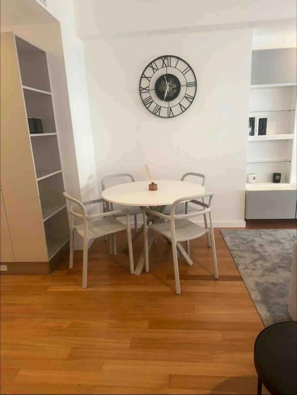 Votre Maison A Milan Exterior photo